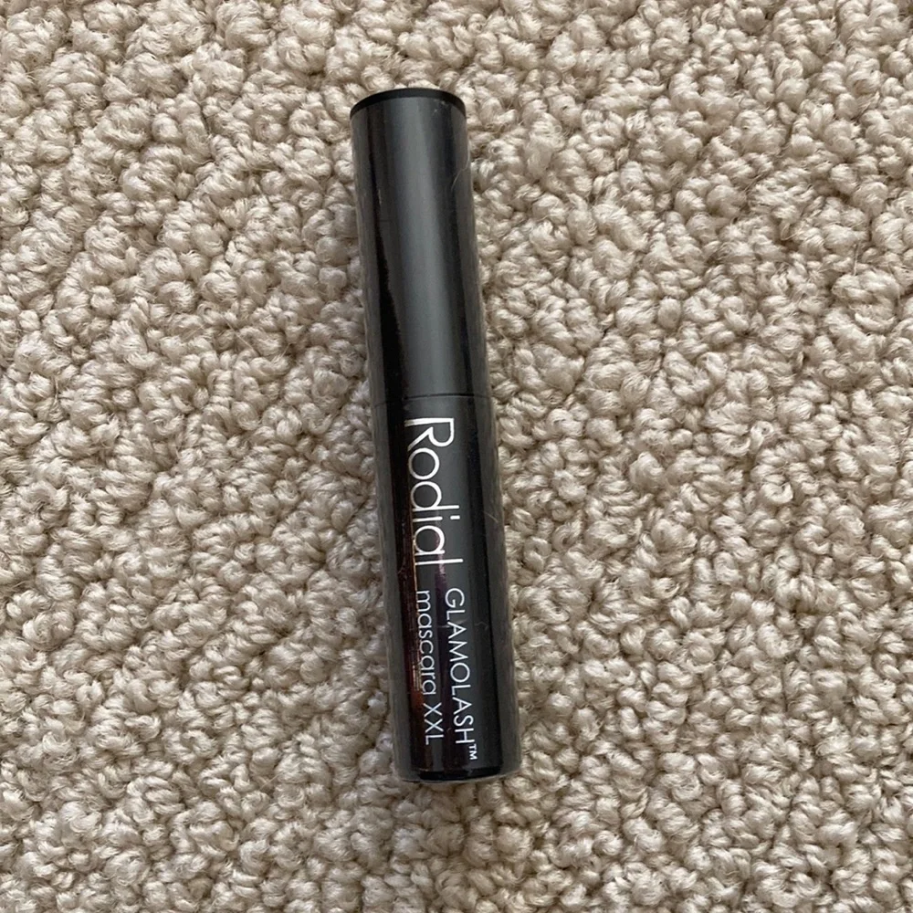 NEW Rodial Glamolash Mascara XXL Black Mini Travel Size Mascara 0.2 fl oz SEALED